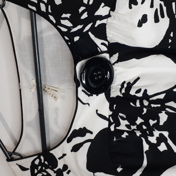 Lapis black and white dress - Picture 6 of 6